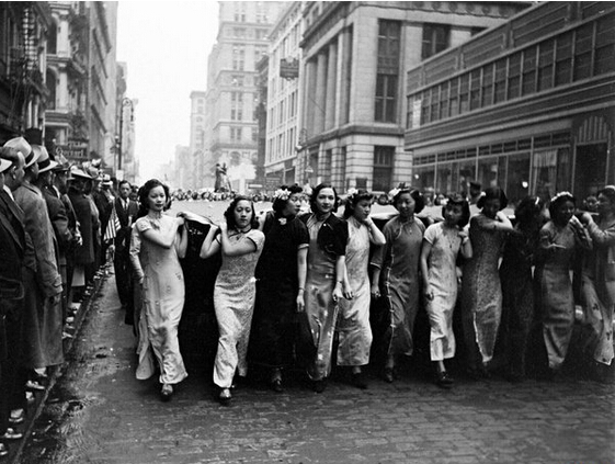 募捐抗日——1938年华侨美女总动员